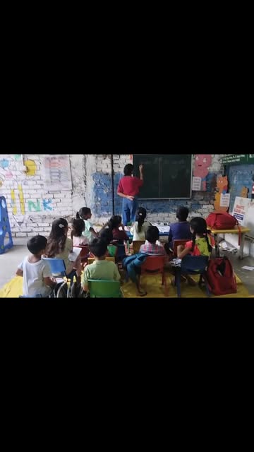 Children learning in a Bharte Kadam Foundation classroom
